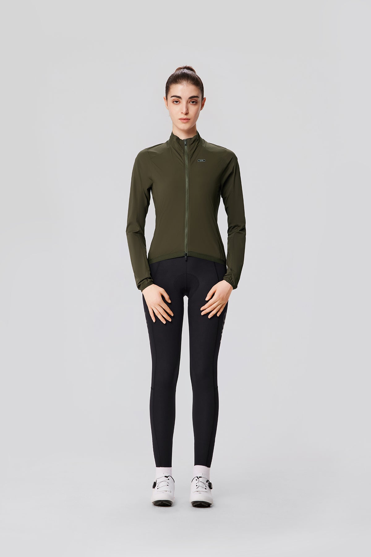 ENTRAINEMENT - Gilet coupe vent femme