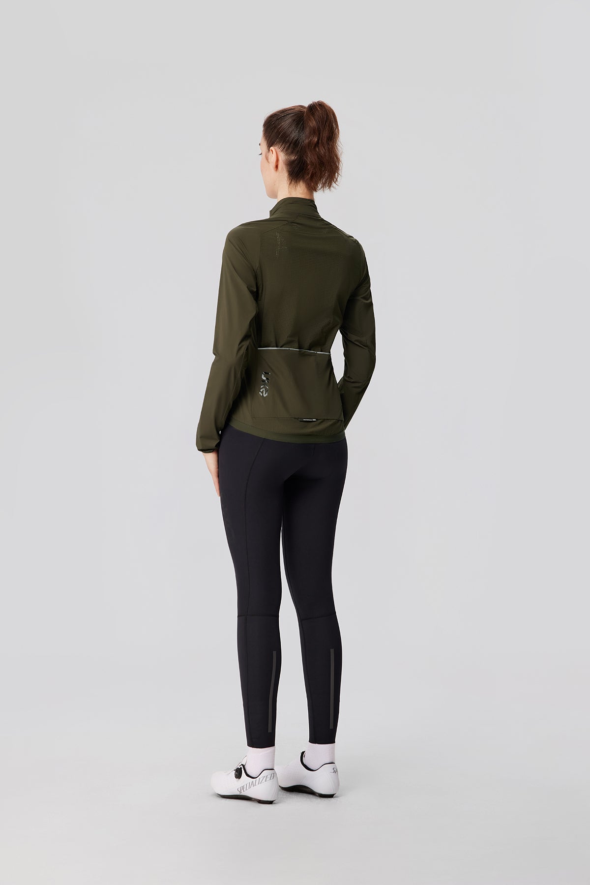ENTRAINEMENT - Gilet coupe vent femme