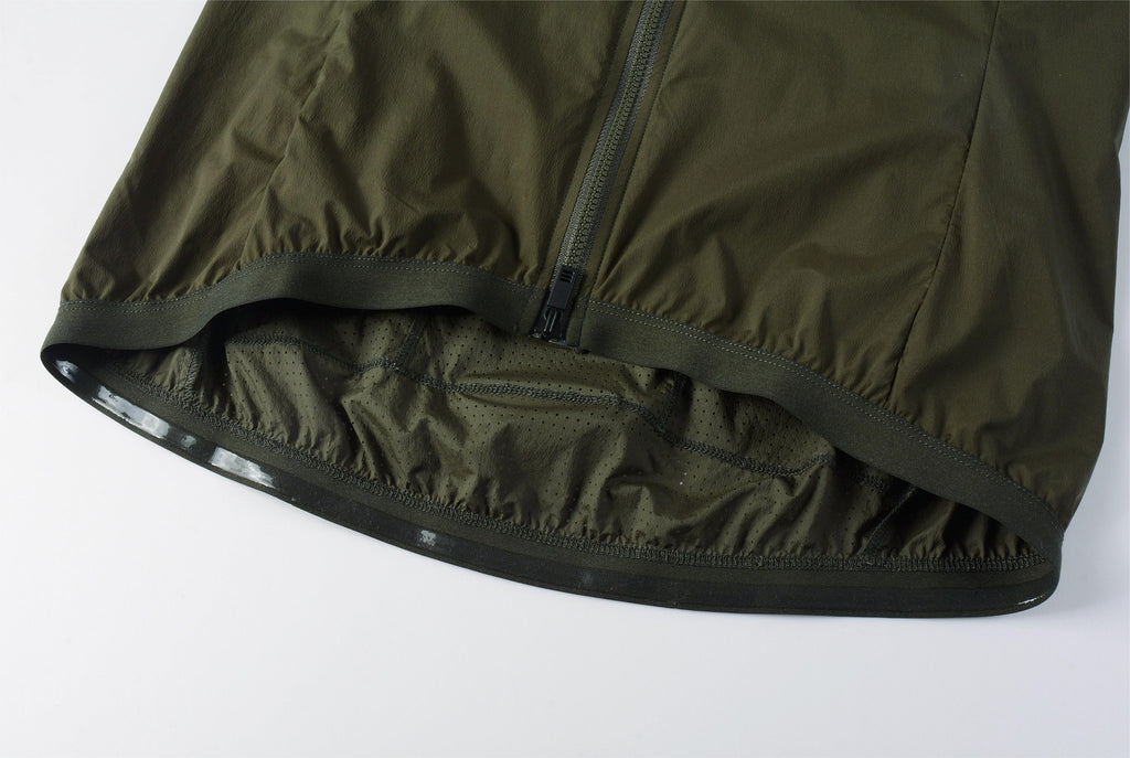 ENTRAINEMENT - Gilet coupe vent femme
